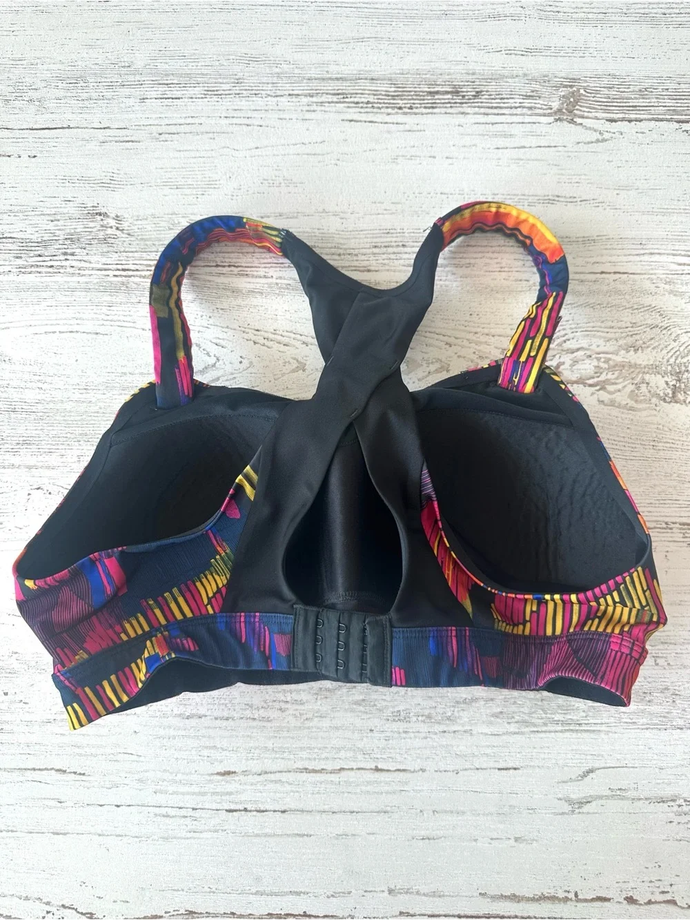 BROOKS Moving Comfort Juno Sports Bra 36C Running Athletic Colorful Workout